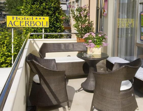 Hotel Acerboli Ріміні Екстер'єр фото